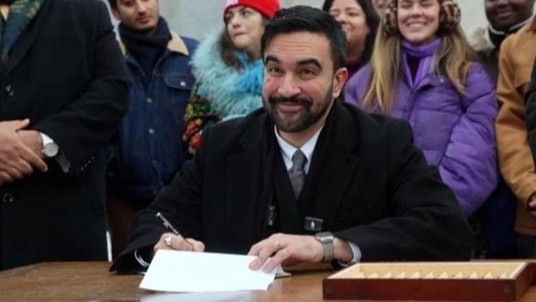 Mamdani preuzima dužnost gradonačelnika Njujorka i ukida mere protiv antisemitizma! Reakcija Izraela - Shqiptarja.com