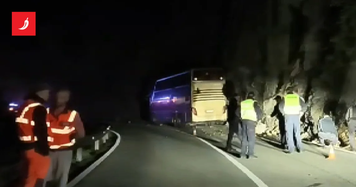 Autobus pun učenika udario u stijenu u Crnoj Gori, vozač uhapšen