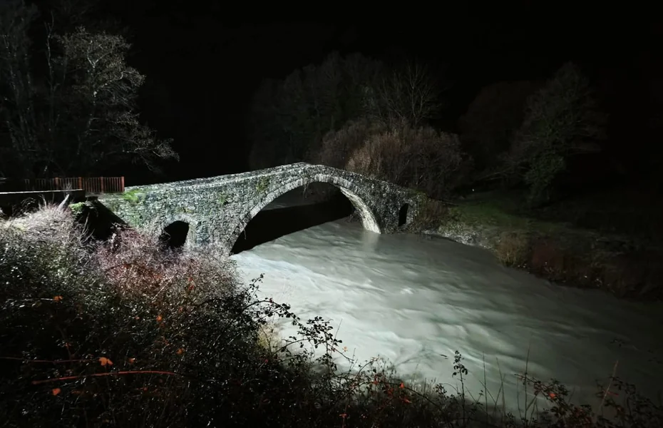 Kakva vremenska oluja pokazuje svoje zube u Epiru: snažno nevreme u Igoumenitsa, štete na Tzoumerkama - Documento