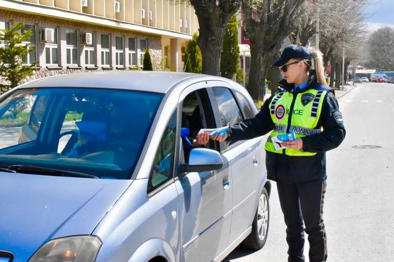 U decembru 19.750 saobraćajnih prekršaja, privedeno 132 lica za bezobzirno upravljanje vozilom, kažu MUP - Nova Makedonija