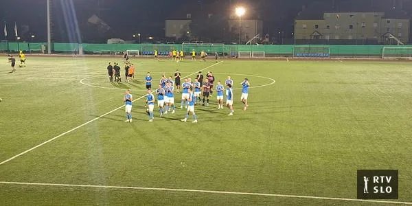 Korotan Prevalje pred punim tribinama završio mariborski kup put