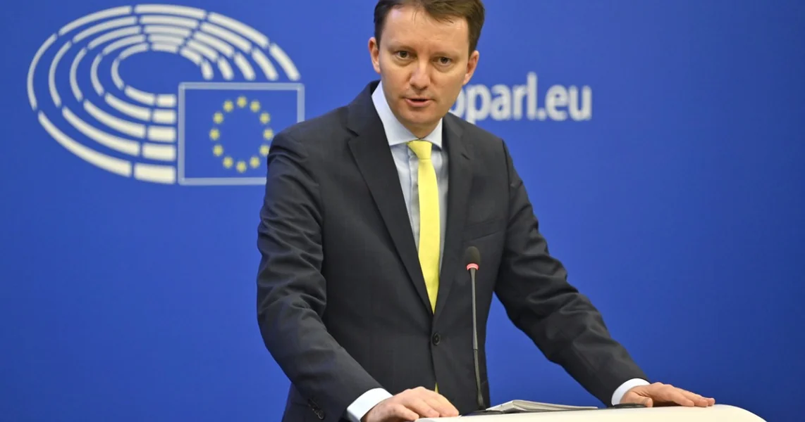 Siegfried Muresan ponovo je kontaktirao Sorin Grindeanu. Dokument poslat pre saslušanja i odgovor socijaldemokrata