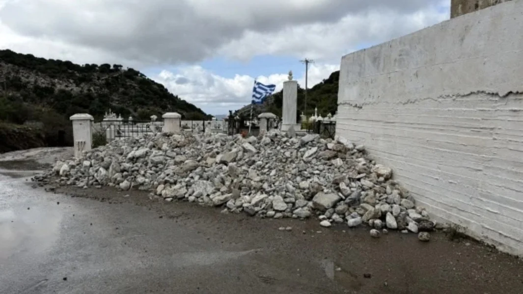 Rethimno: Požurili da spasu groblje u Zoniani od besnih voda - Documento