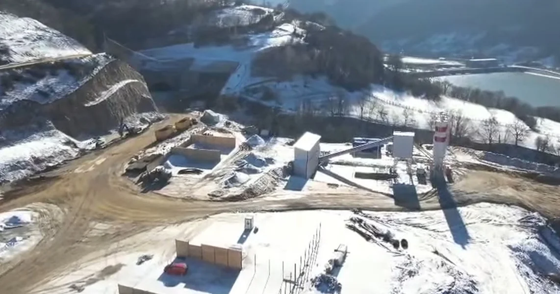 Radovi na A1 Sibiu-Piteşti napreduju i zimi. Šef CNAIR: 'Iskopavanja na padini nisu ometana vremenskim uslovima'