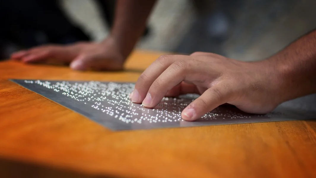 Svetski Dan Brajla (4. januar): Zašto vredi da poznajemo Brajlov kod