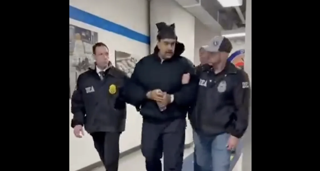 „Dobra večer i srećnu novu godinu!” – Nicolás Maduro venezuelanski diktator stigao u Njujork centar za pritvor