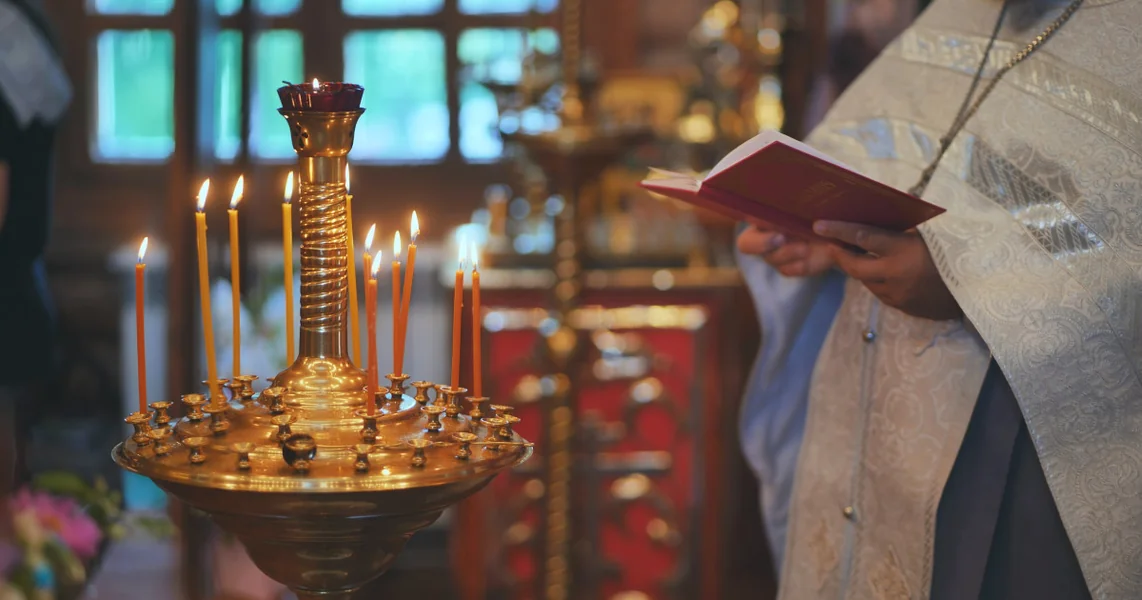 Sveti Teodosije Veliki 2026: Dan sa crvenom krstom u pravoslavnom kalendaru. Važan običaj koji donosi blagoslov, objašnjen od sveštenika