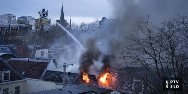 Eksplozija u Utrehtu. Povređene najmanje četiri osobe, više zgrada se srušilo.