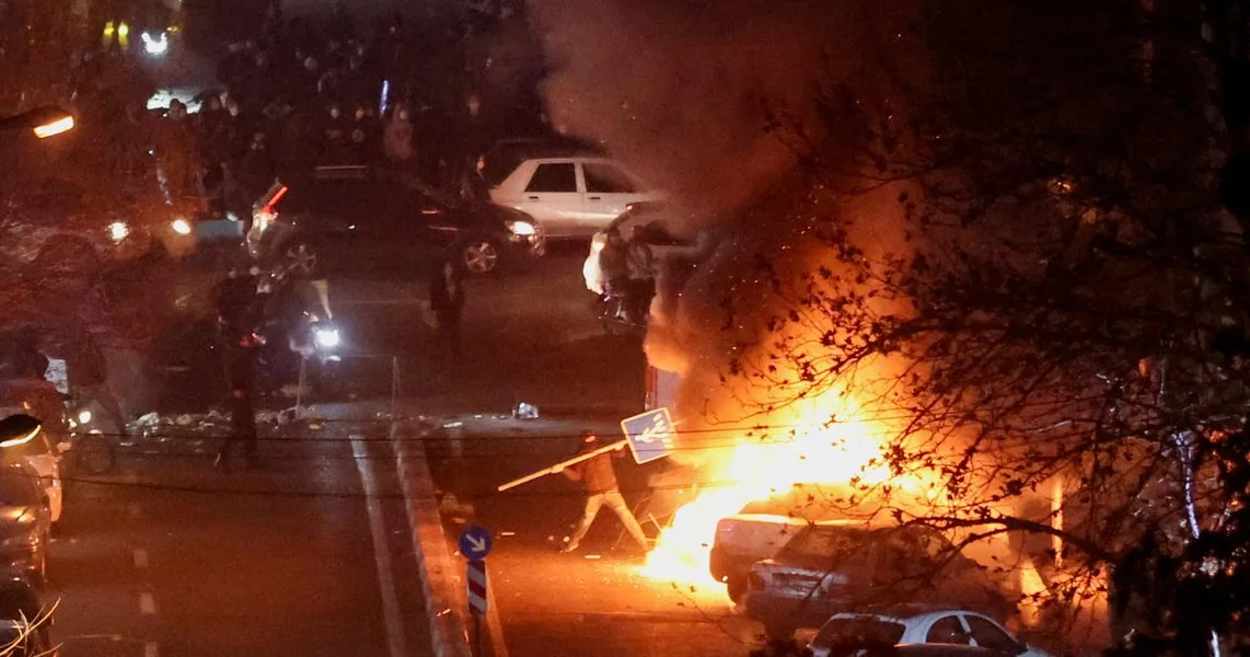 Zastrašujuće krvoproliće u Iranu, tisuće mrtvih. Trump uputio oštru prijetnju: 'Ako ih počnu vješati...'