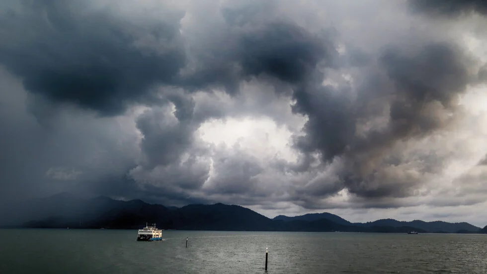 Silni vetrovi spriječili ključne feribotne linije u Grčkoj