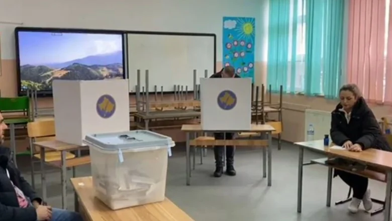 Enver Robelli: Da li će Kosovo biti izvučeno iz krize novim parlamentarnim izborima?