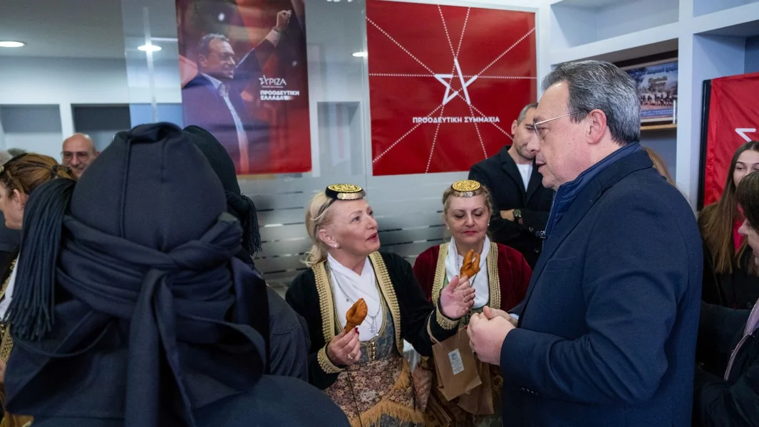 Sokratis Famellos: Da ujedinimo ruke da ojačamo naše društvo i našu otadžbinu - Documento