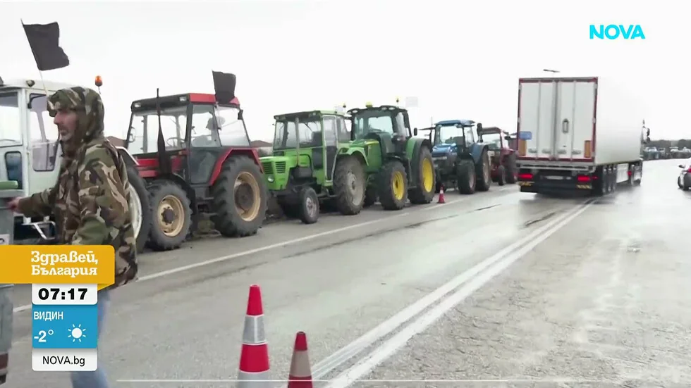 Blokada grčkih farmera na granici se nastavlja