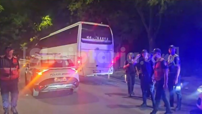 Škodra/ Poraz 0-2 Vllaznije protiv Durašana, domaći napadaju autobus navijača Teute (VIDEO) - Shqiptarja.com