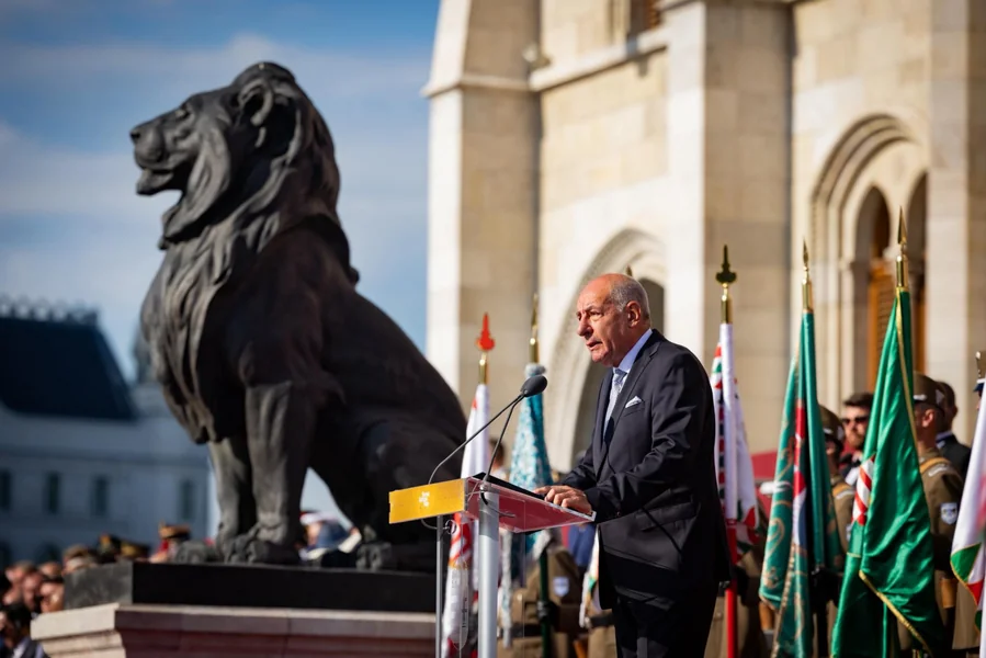 „Ove godine me predsednik praktično uništio” – navodi nekadašnji direktor za komunikacije Sulyok Tamás