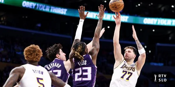 Lakersi glatko savladali nemoćni Sacramento i završili niz poraza