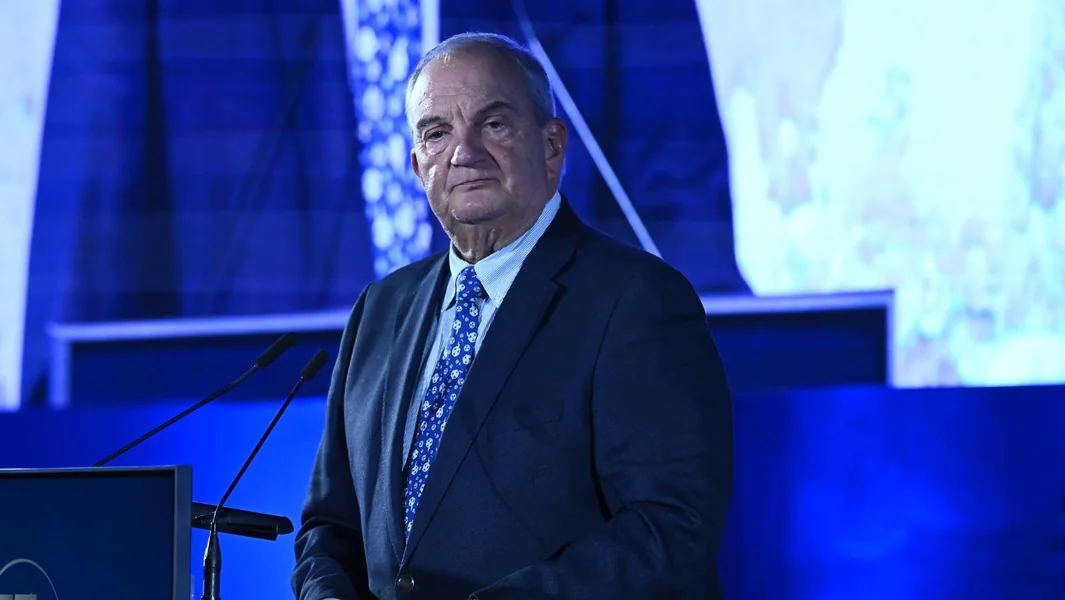 Kostas Karamanlis: Odgovori - Documento