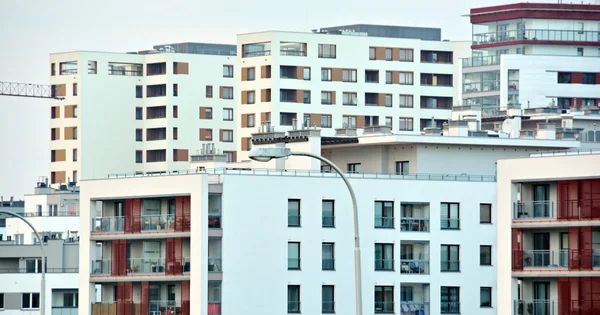 Glavni grad kontrasta: u Bukureštu su i najskuplje i najjeftinije četvrti u zemlji. Cene stanova u velikim gradovima.