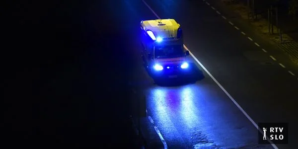 Vozač na autoputu zaustavio i krenuo unazad – u sudaru dve osobe su poginule, dete je teško povređeno