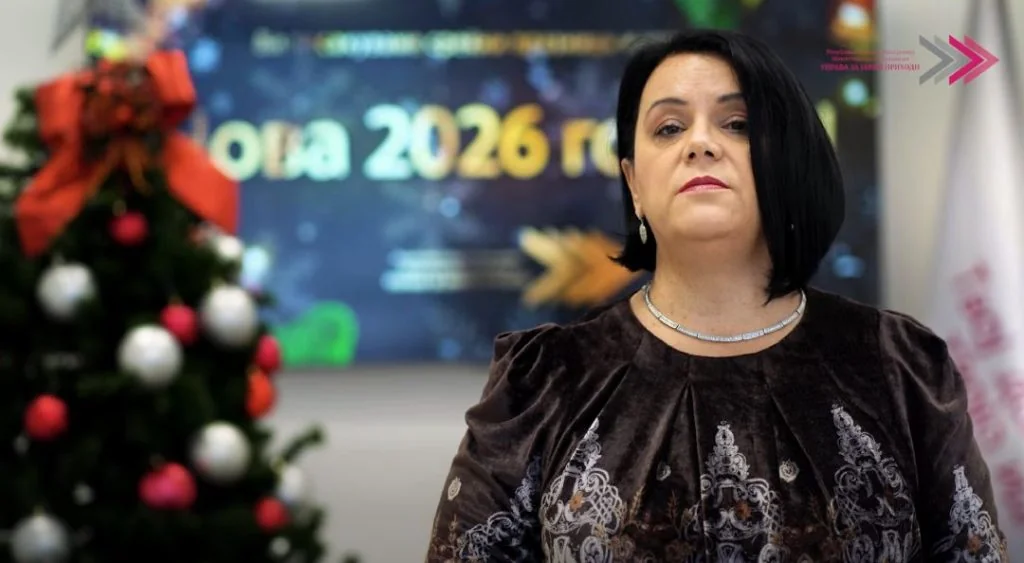 UJP sa dve novogodišnje čestitke: Jedna za novu 2026., a druga za obračun poreza na dohodak za 2020. godinu