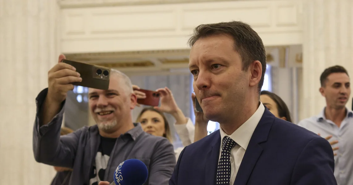 Manje od jednog časa do odlučujuće sednice za vladu koju predlaže Siegfried Mureșan. Poruka kandidata za premijera.