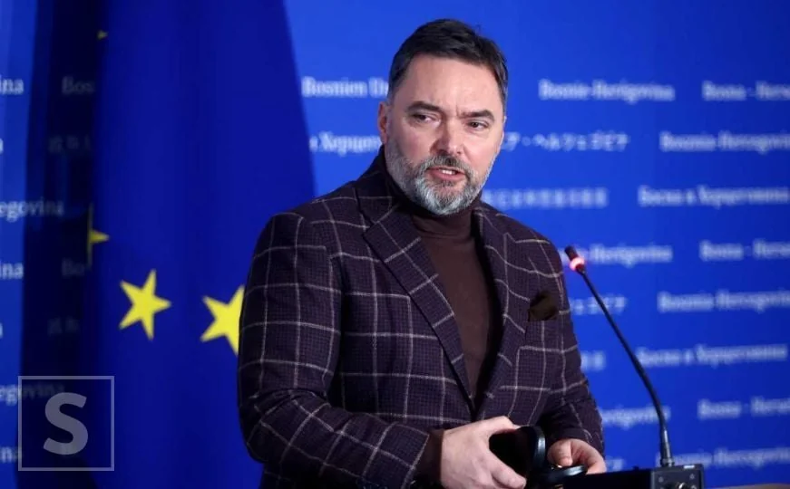 Ministar Košarac (SNSD) oduzeo dozvolu kompaniji BNT Novi Travnik za proizvodnju vojnih dronova