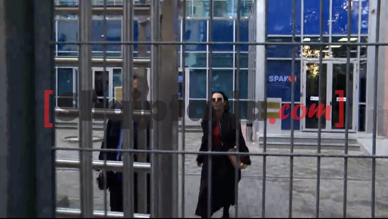 Kršenje tendera Unaze e Madhe i Tunela Llogare, Balluku se pojavljuje u SPAK! Advokat Kalia: biće produženje istrage (VIDEO)