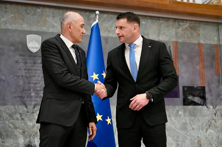 Stevanovićeva (ne)usklađenost sa Janšom