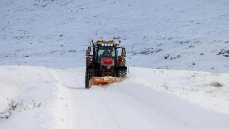 Ujedinjeno Kraljevstvo doživljava najhladniju zimsku noć, temperature nekoliko stepeni ispod nule i guste snežne padavine