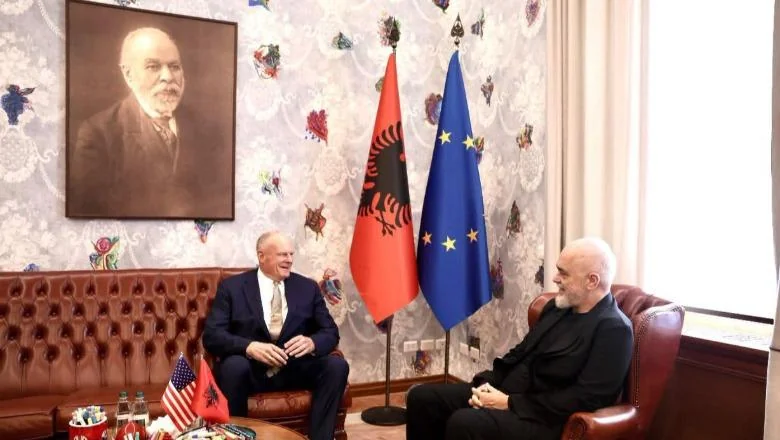 Započeo misiju u Albaniji, američki ambasador Erik Vendt sastaje se sa premijerom Ramom (VIDEO)