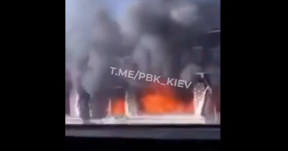 Smrtni napad u centru Kijeva. Rusija je bombardovala poslovni centar i usmrtila jednu osobu.
