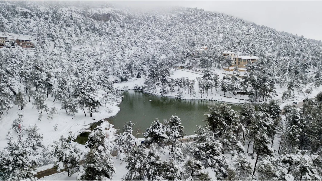 Vreme: sukob meteorologa oko snežnih padavina - Prognoza EMY - Documento