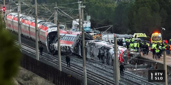 Broj smrtnih žrtava železničke nesreće u Španiji porastao na 39