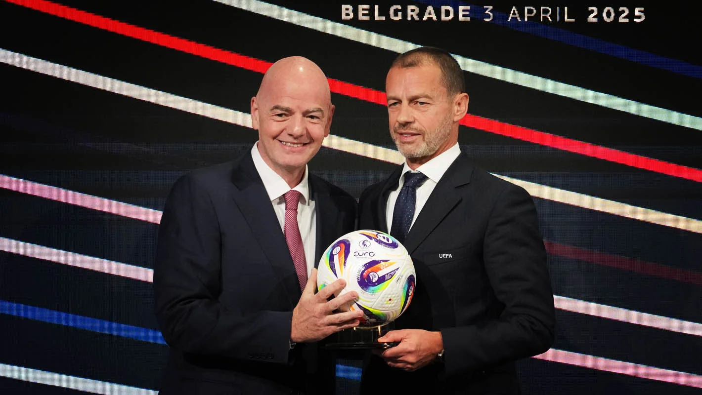 Jedan mali stolac za dvoje - Documento