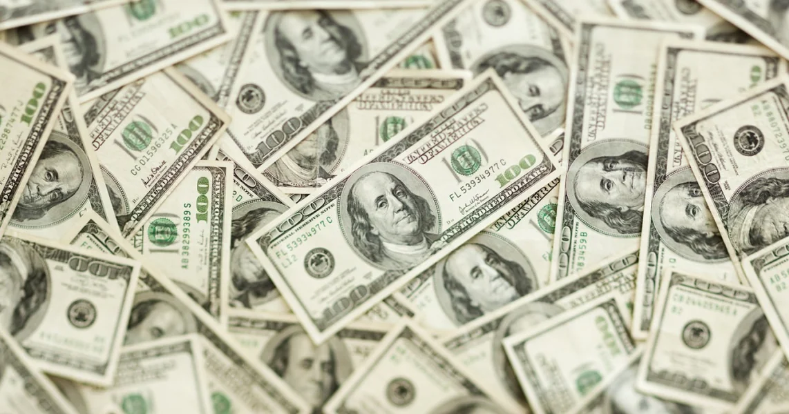 Šema falsifikovanja podržana od Kremlina prenela je 6,9 milijardi dolara kroz najveće banke sveta (FT)