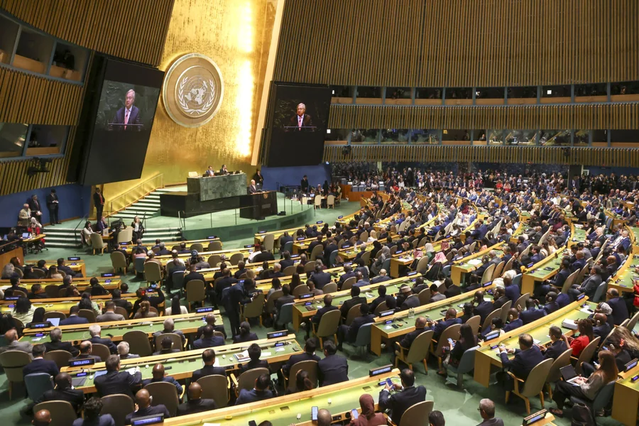 UN - globalna arena gde svet gubi staru ravnotežu - Nova Makedonija
