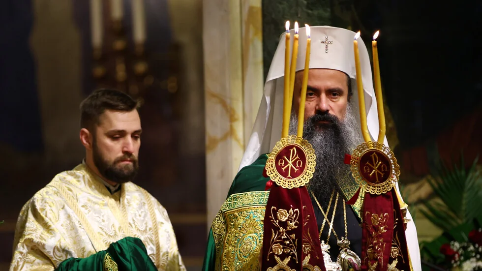 Patrijarh Daniil je odsluzio liturgiju i moleben za novu 2026. godinu.