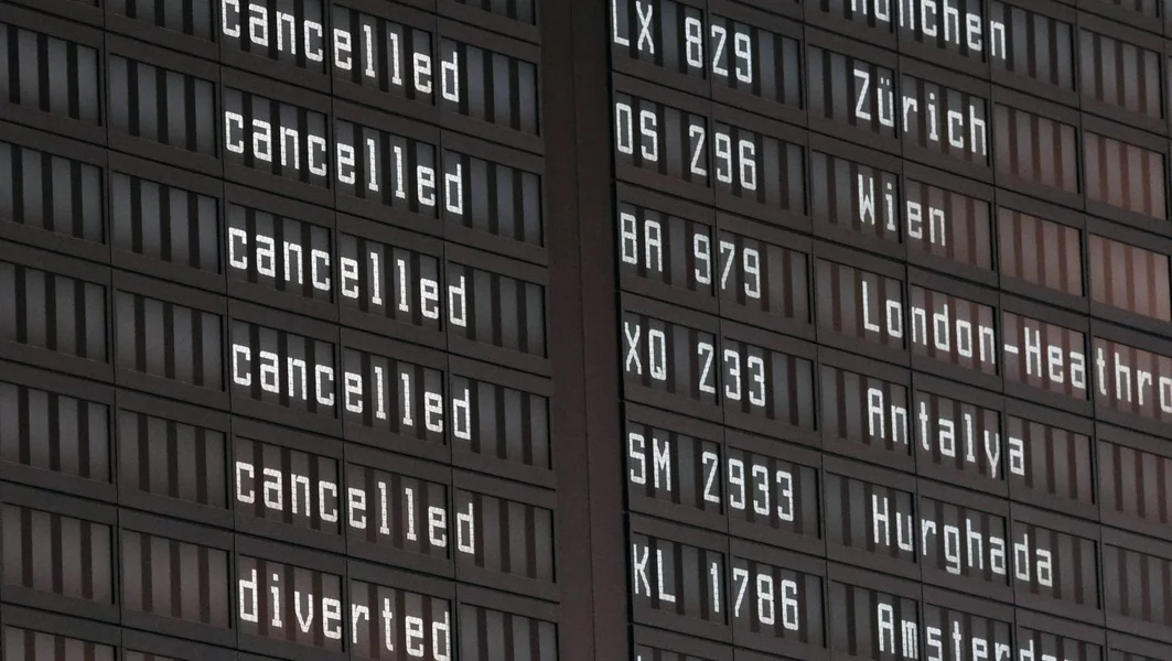 Aeroporti u Poljskoj i Nemačkoj, privremeno zatvoreni zbog novog divljeg napada Rusije i sumnjivih dronova