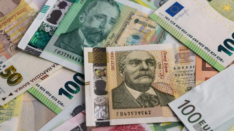 Stručnjaci: Spoljni dug zemlje raste za 83 leva po sekundi