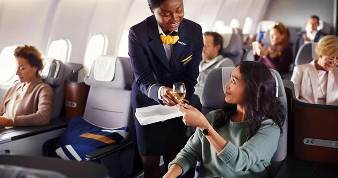 Lufthansa zabranila prenosne baterije za mobilne telefone u avionima