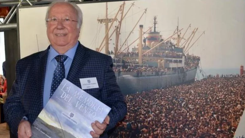 Umro legendarni italijanski fotoreporter Luca Turi! Večno je ovjekovježio dramatični egzodus Albanaca sa brodom 'Vlora'