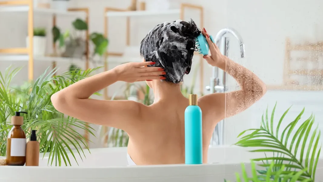 Frizura sa stilom salona u udobnosti doma: iskoristi trikove kineskih žena!