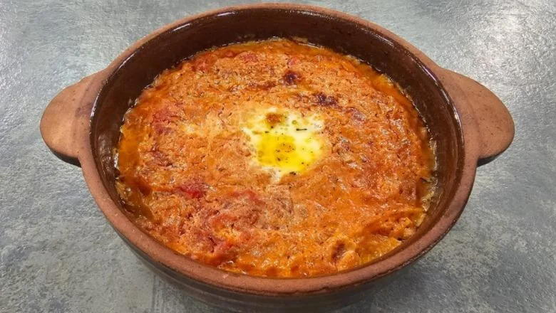 Jaja sa sosom od paradajza u rerni – gospođa Albana