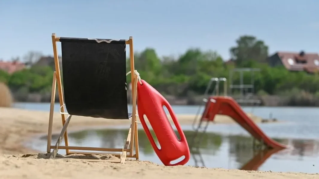 Plačući priznala krivicu majka čiji se petogodišnji sin utopio u vodu na budimpeštanskoj plaži - ORIGO