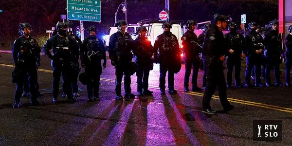 Agent službe za priseljavanje i carine upucao dva čoveka u Portlandu