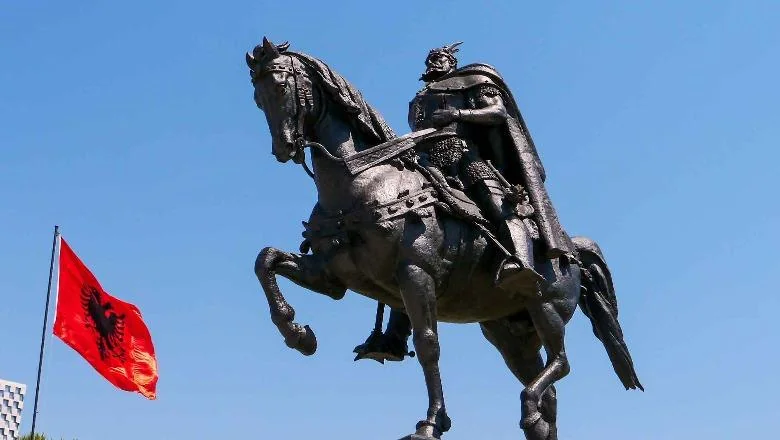 Danas je 558. godišnjica smrti nacionalnog heroja Gjergj Kastrioti Skenderbeu