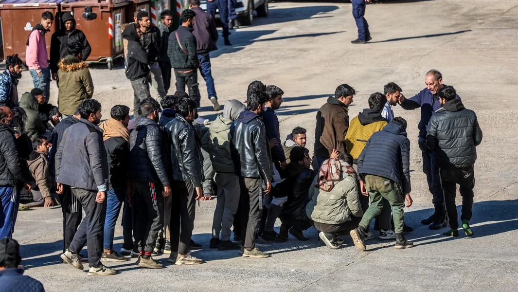 Kriti: Spašavanje 34 migranata u Kaloi Limenes – prepune su smeštajne strukture – Documento