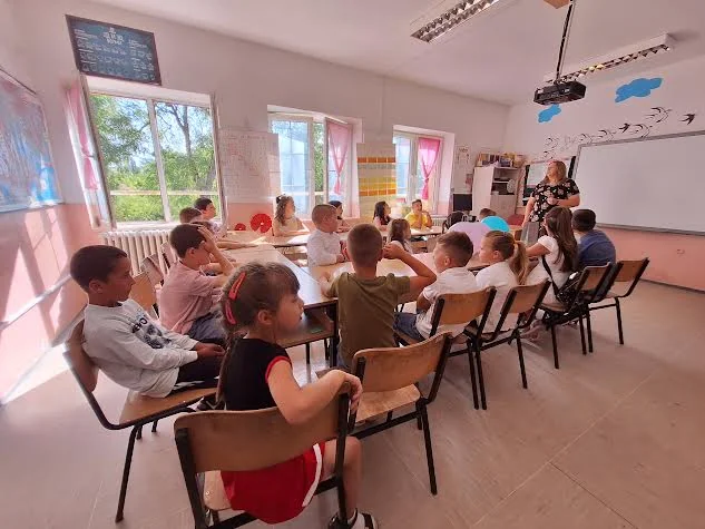 Ministarstvo prosvete i nauke dodelilo grantove za programe za zaštitu učenika u 25 škola