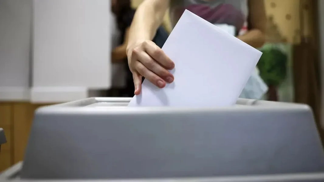 Do kada mogu da se prijavim za prelazak u drugi birački okrug? Kako mogu glasati iz inostranstva? Novi važni rokovi za izbore - ORIGO