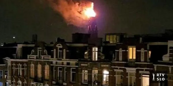 U požaru na silvestrovskoj večeri uništena istorijska crkva Vondelkerk u Amsterdamu